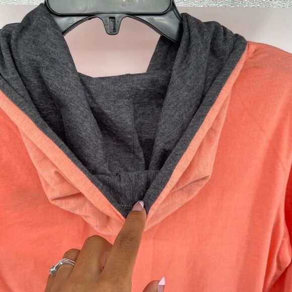 The North Face Women’s Classic Fit Colorblock Long Sleeve Hoodie Top Medium - Picture 8 of 14